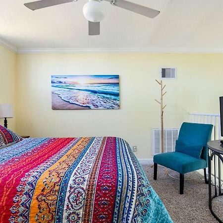 Oceanfront At The Dawns Apartment Galveston Exterior photo