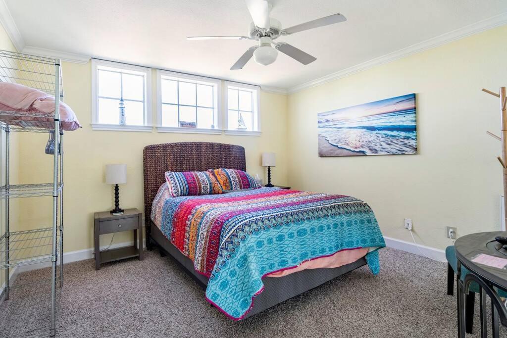 Oceanfront At The Dawns Apartment Galveston Exterior photo